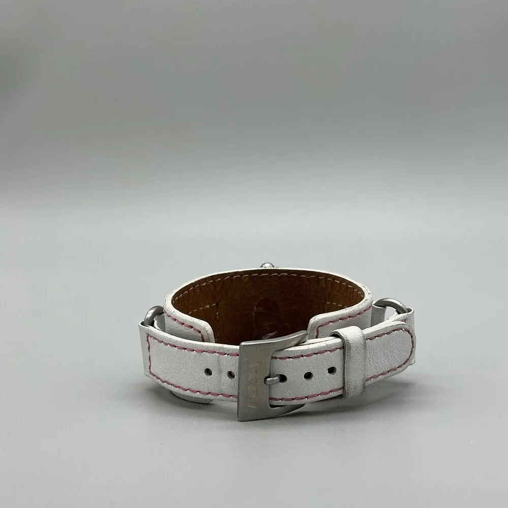 Roxy Womens Watch 30mm Pink Camo Logo Dial White Leather Bund Strap New Battery